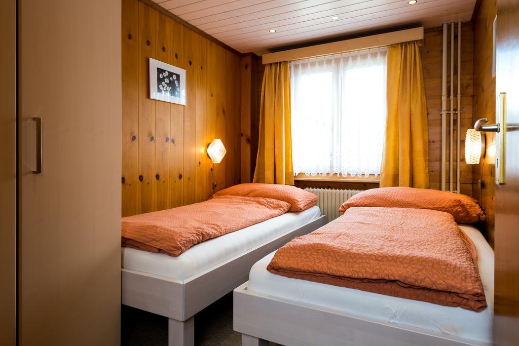 Appartement Haus Belle-Vue à Saas Fee Chambre photo