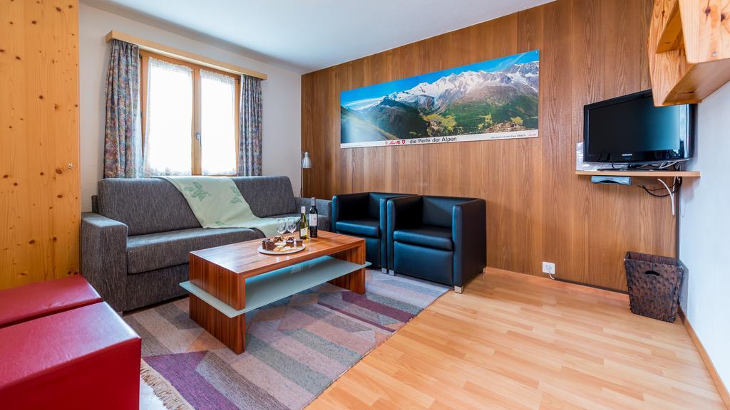 Appartement Haus Belle-Vue à Saas Fee Chambre photo