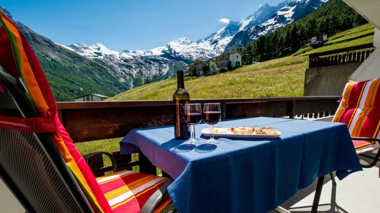 Appartement Haus Belle-Vue à Saas Fee Extérieur photo